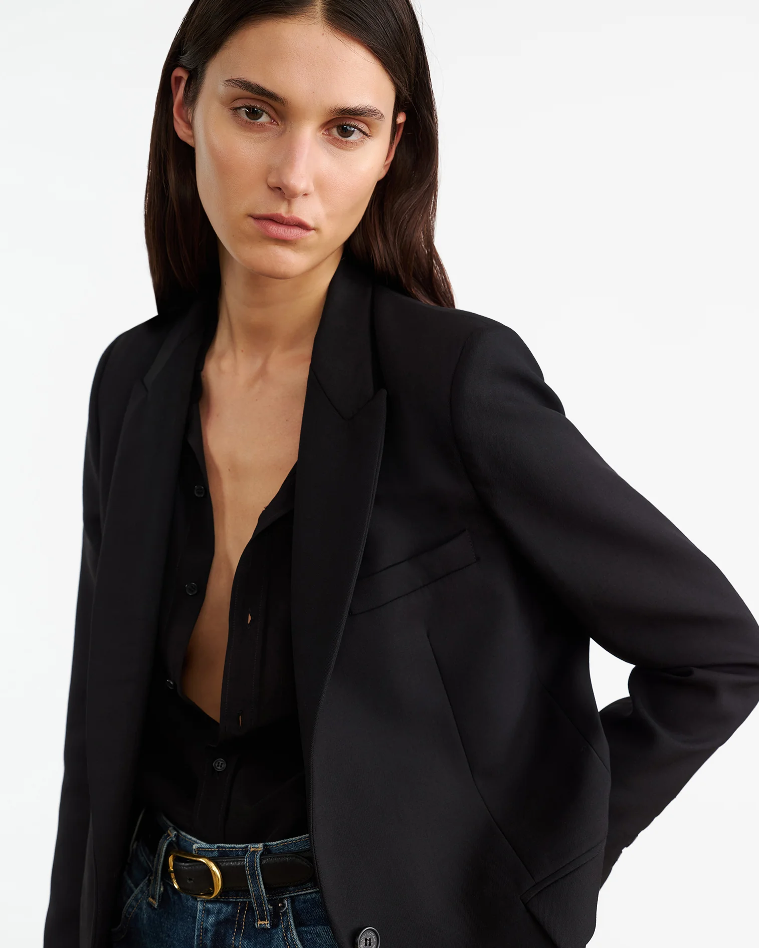 DIANE BLAZER - Image 4