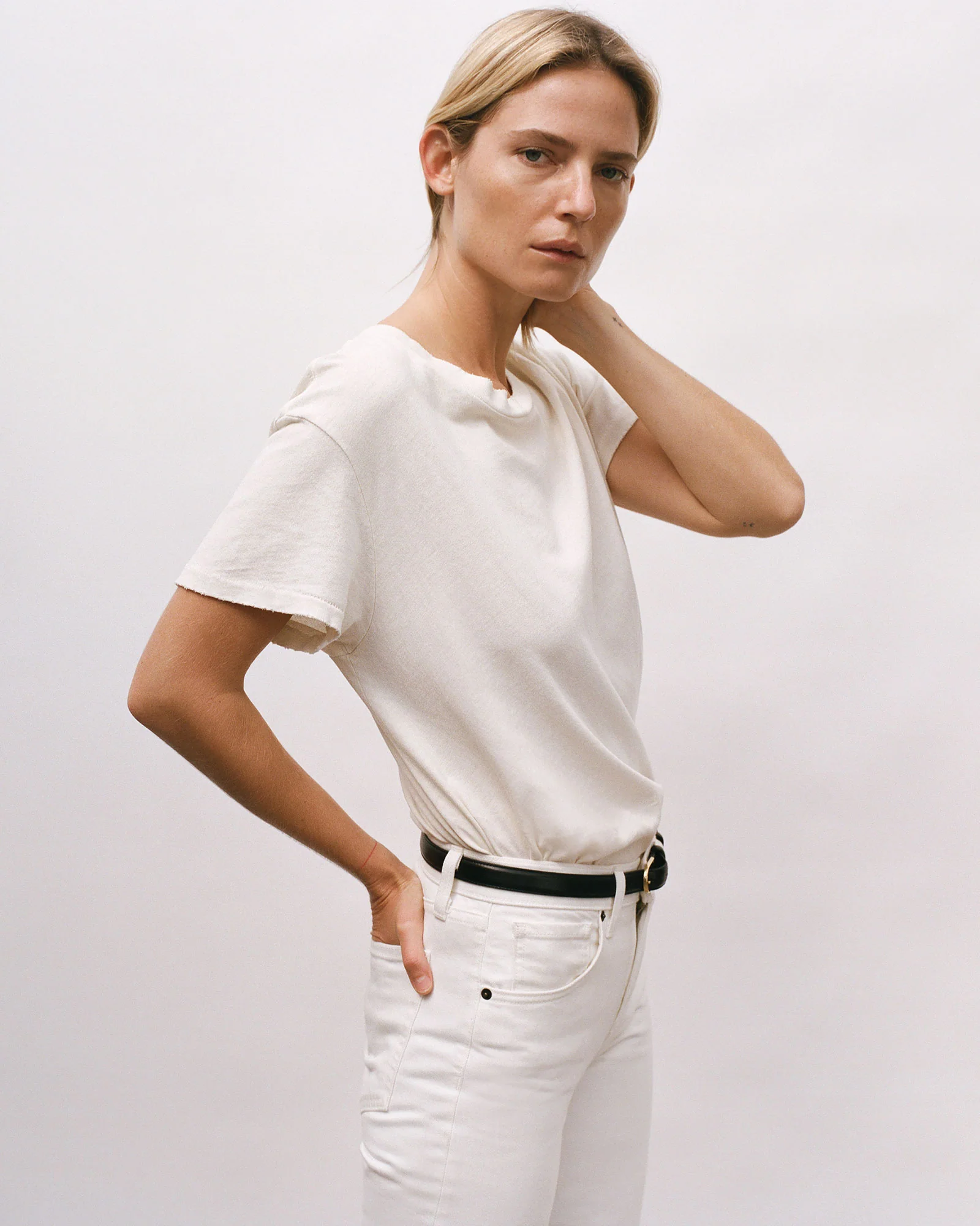 BRADY TEE - Image 18