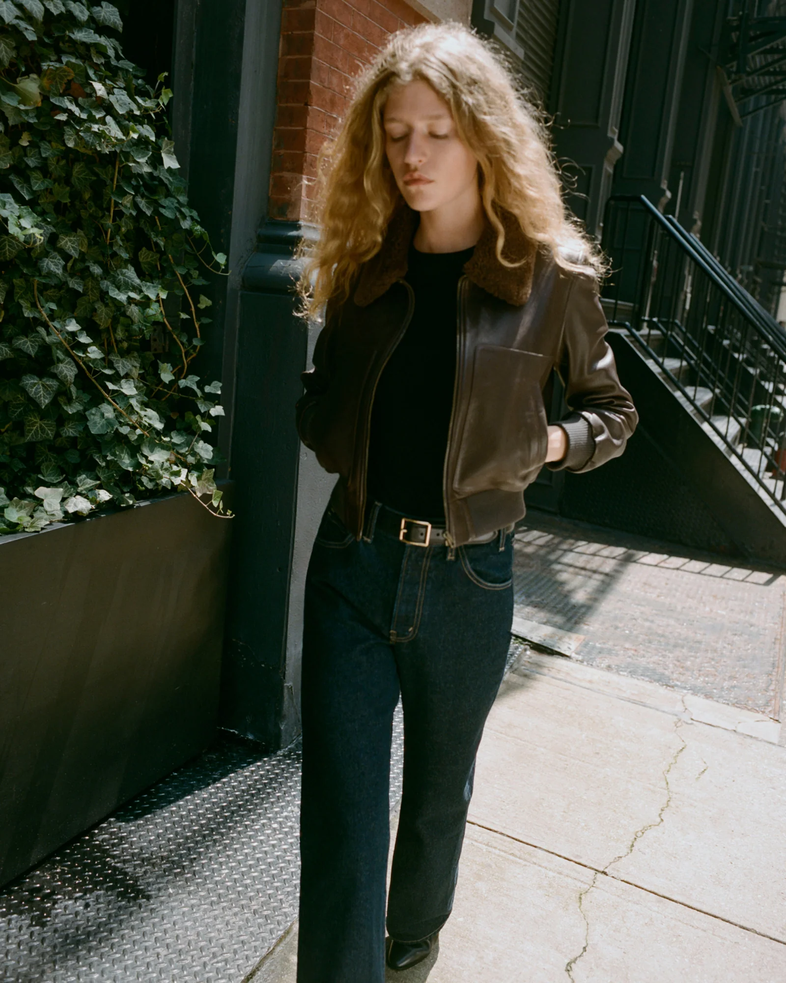 JOAN JEAN - Image 22