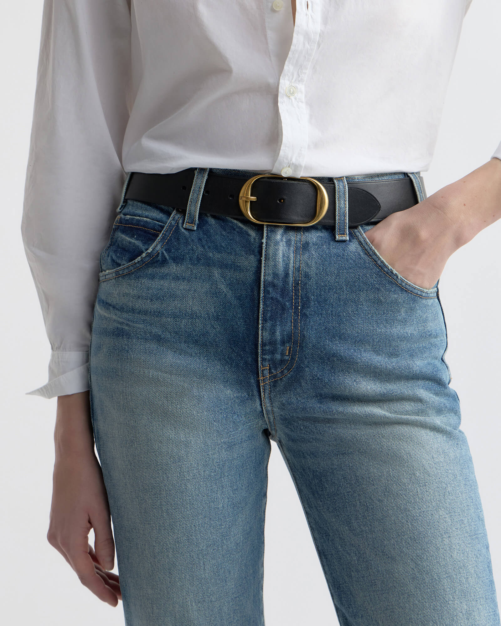 JOAN JEAN - Image 15