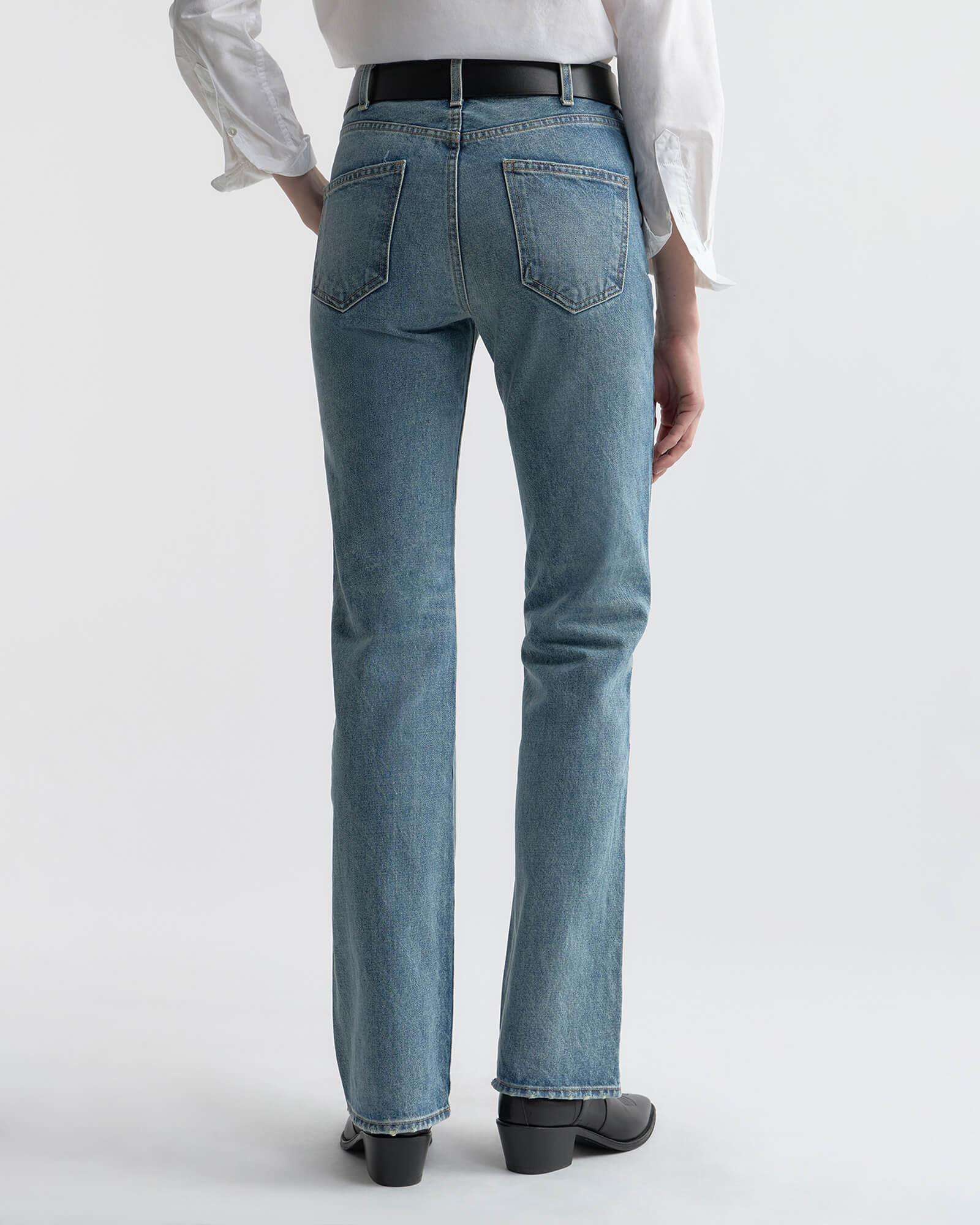 JOAN JEAN - Image 16