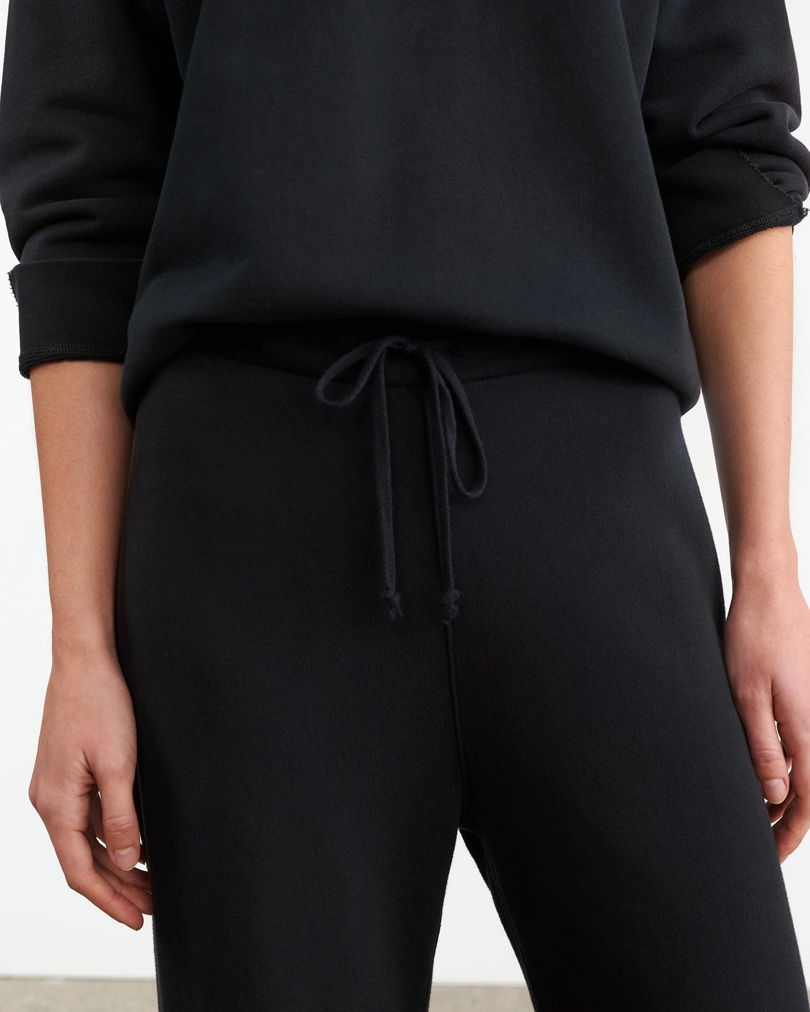 KIKI SWEATPANT - Image 10