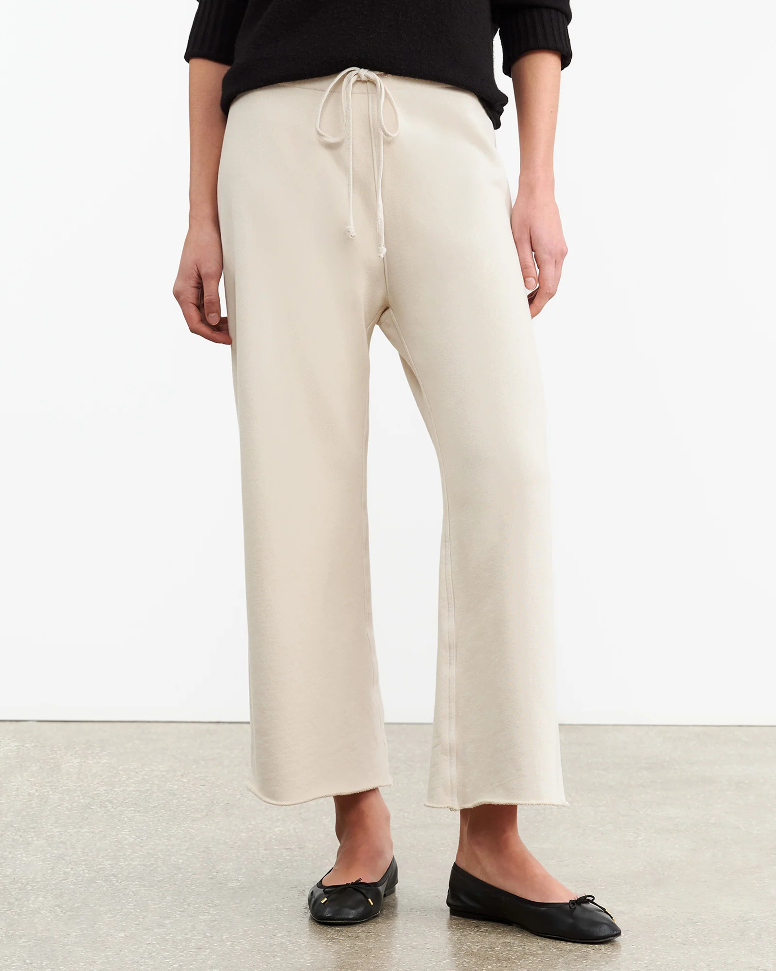 KIKI SWEATPANT - Image 16