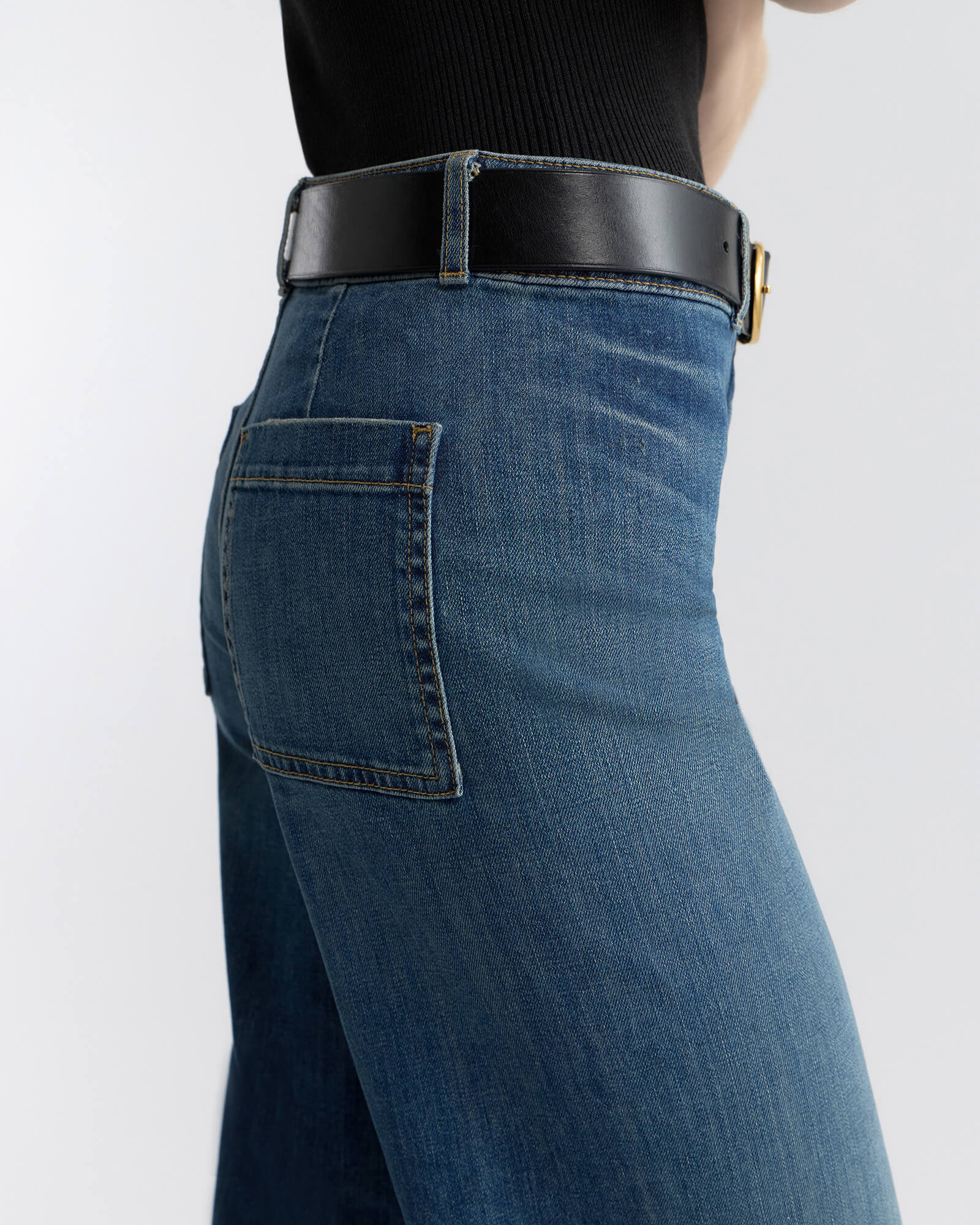 MEGAN JEAN - Image 3